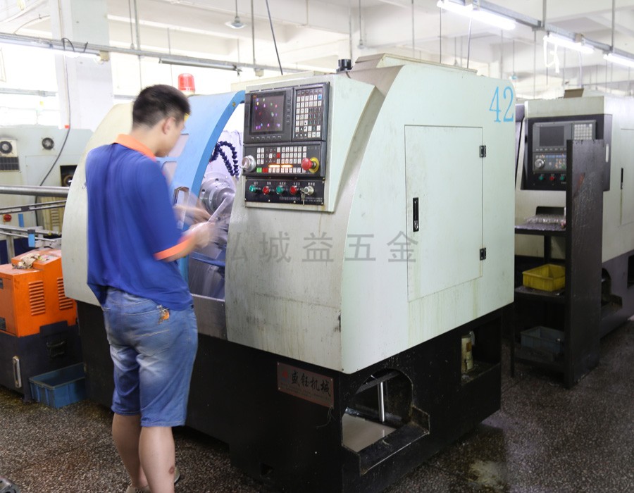 雕銑機(jī)與加工中心有什么區(qū)別？